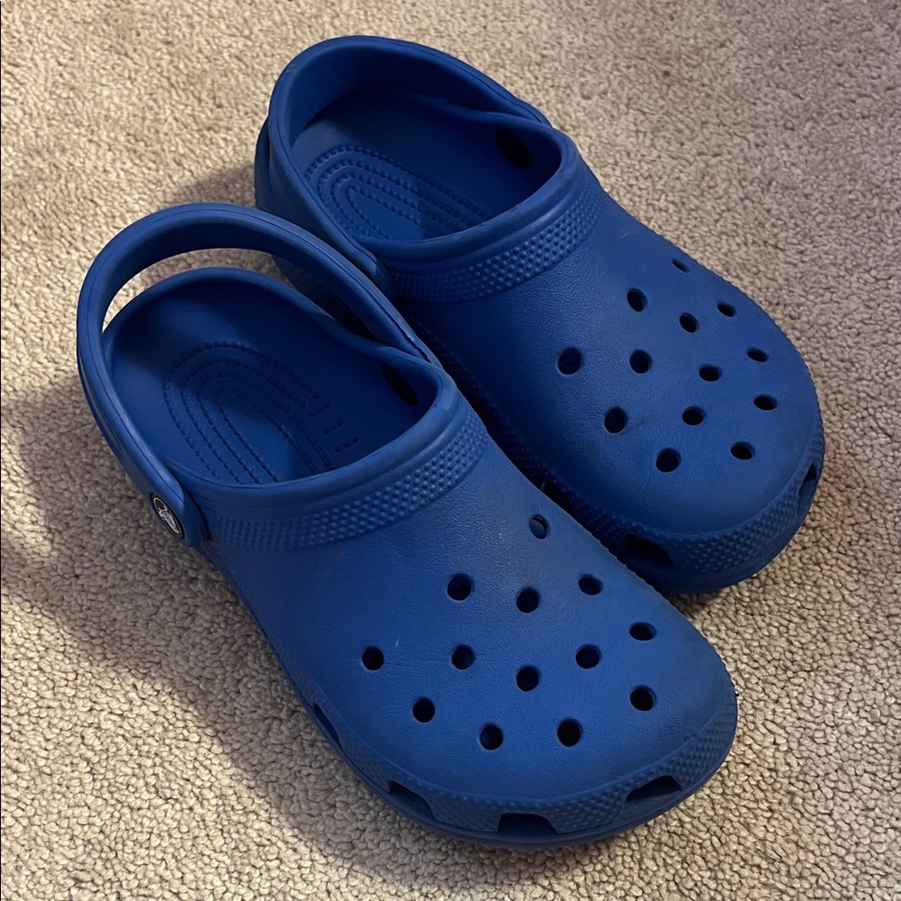 CROCS Kids Water Shoes in Bold Blue